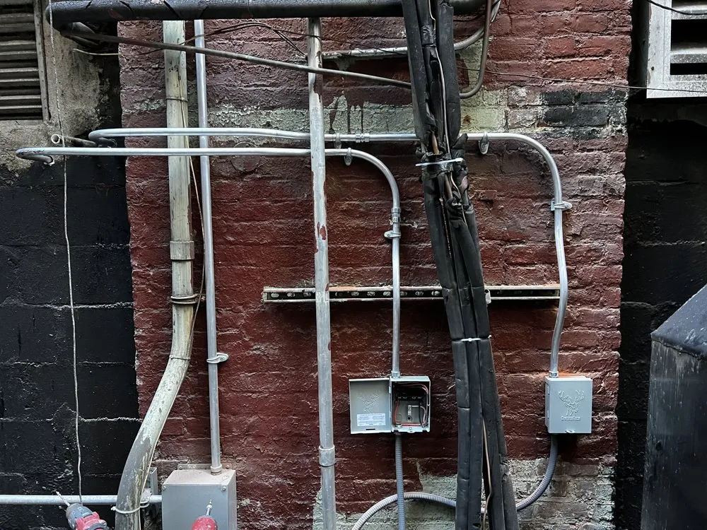 Slide of WiredSolutions