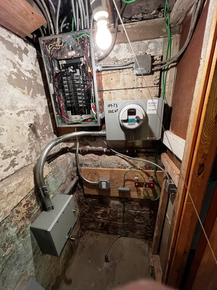 Slide of WiredSolutions