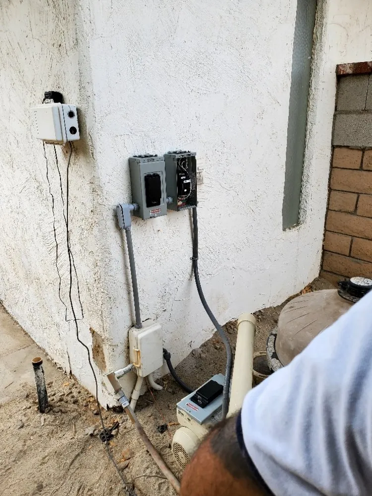 Slide of WiredUp Electric