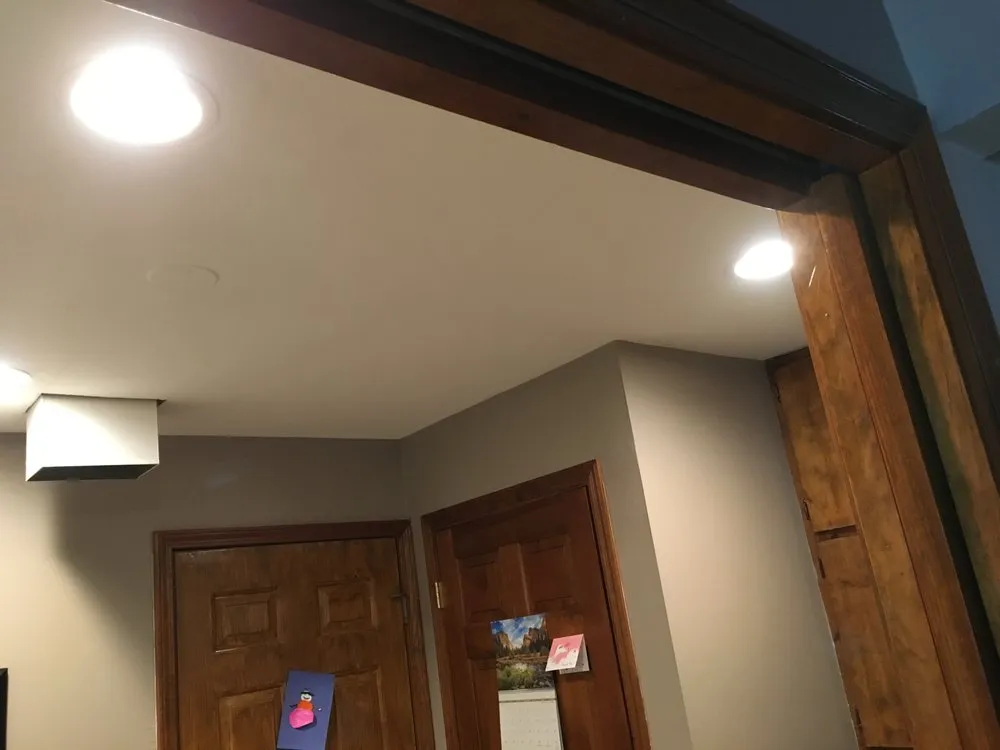 Reliable electrician providing wiring installation in , 