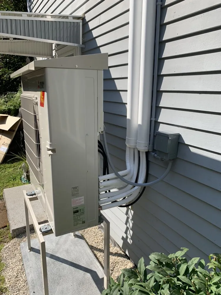 Emergency electrician providing wiring installation in Damariscotta, ME - Wires & Pliers Electric