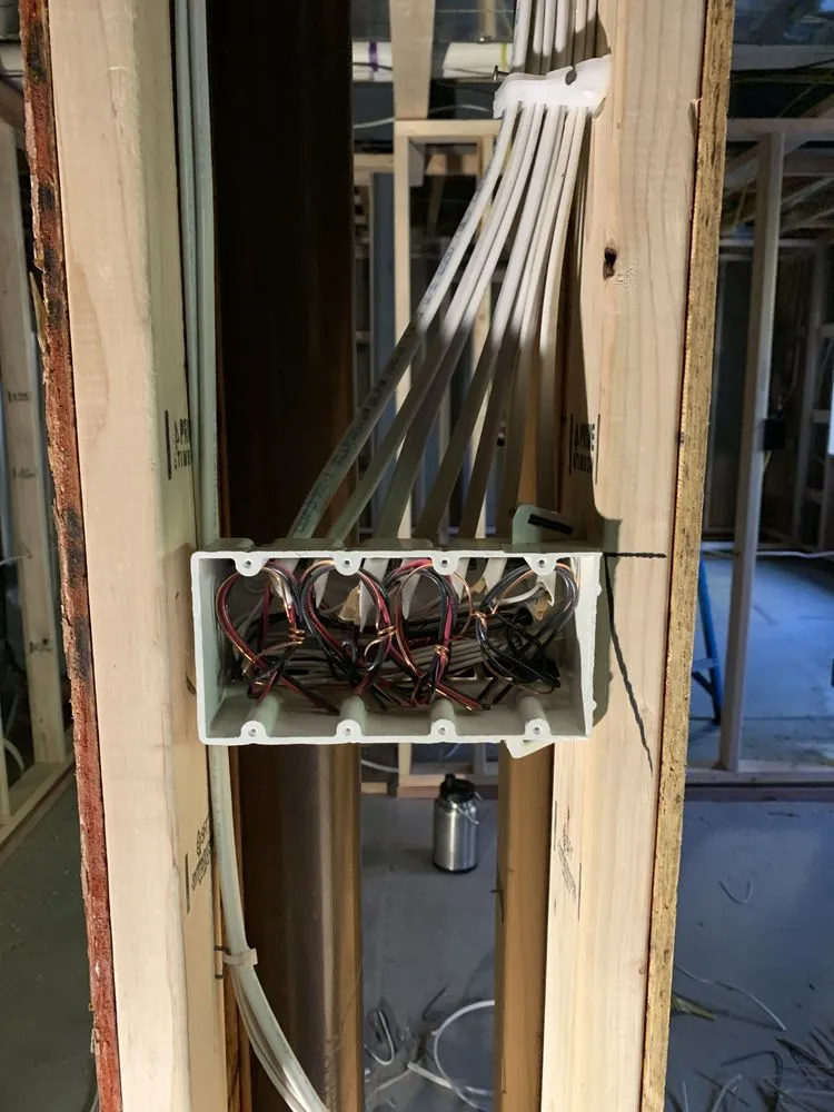 Emergency electrical repair service in , - Wirezall Electric