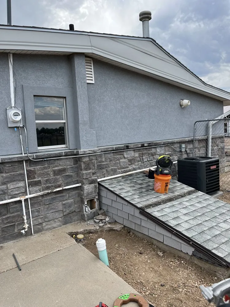 Slide of Wirezall Electric