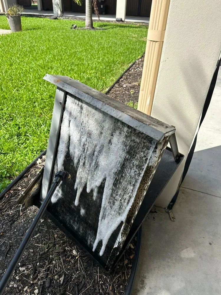 Slide of W&L Home Improvevement