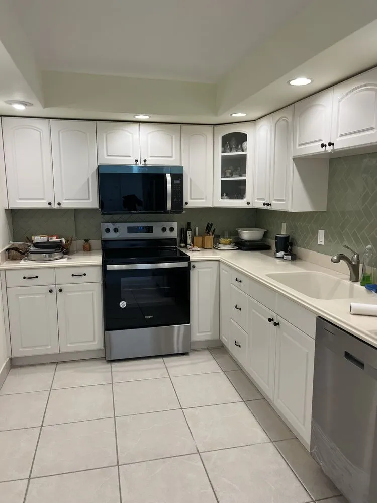 Slide of W&L Home Improvevement