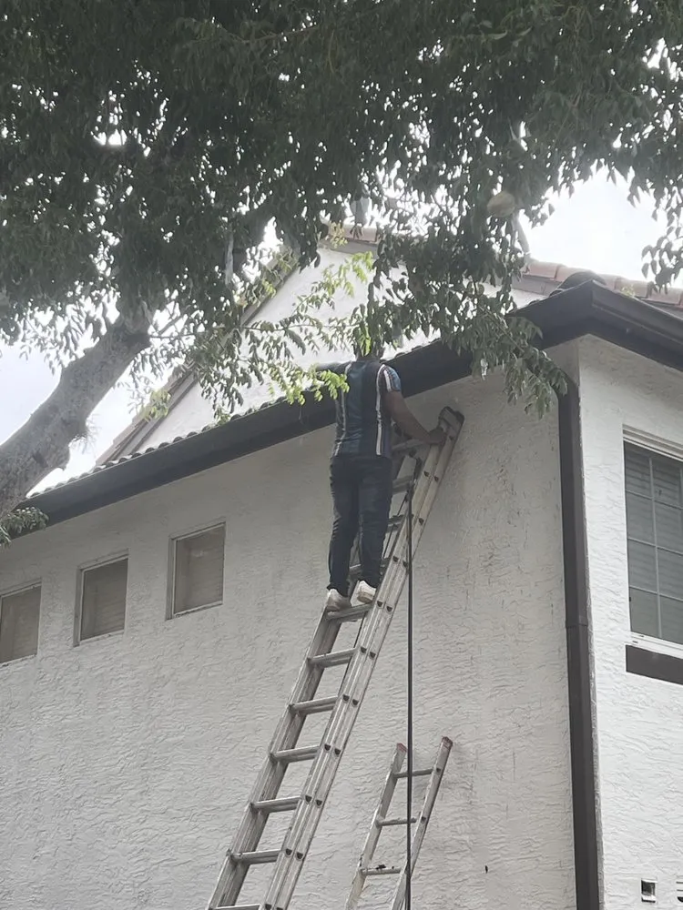 Certified outlet and switch repair in , by W&L Home Improvevement