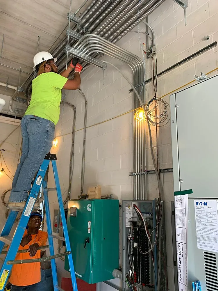 Expert electrician providing electrical repair in Galloway, OH - WM American Power