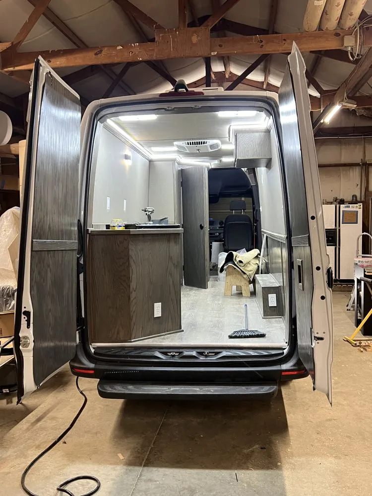 Reliable circuit breaker repair in Winston-Salem, NC by WM Thomas Contracting