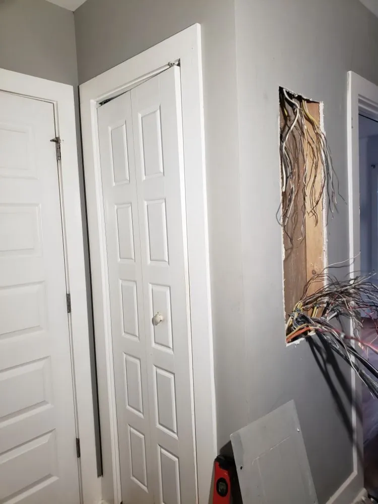 Slide of WMC Electrical Services