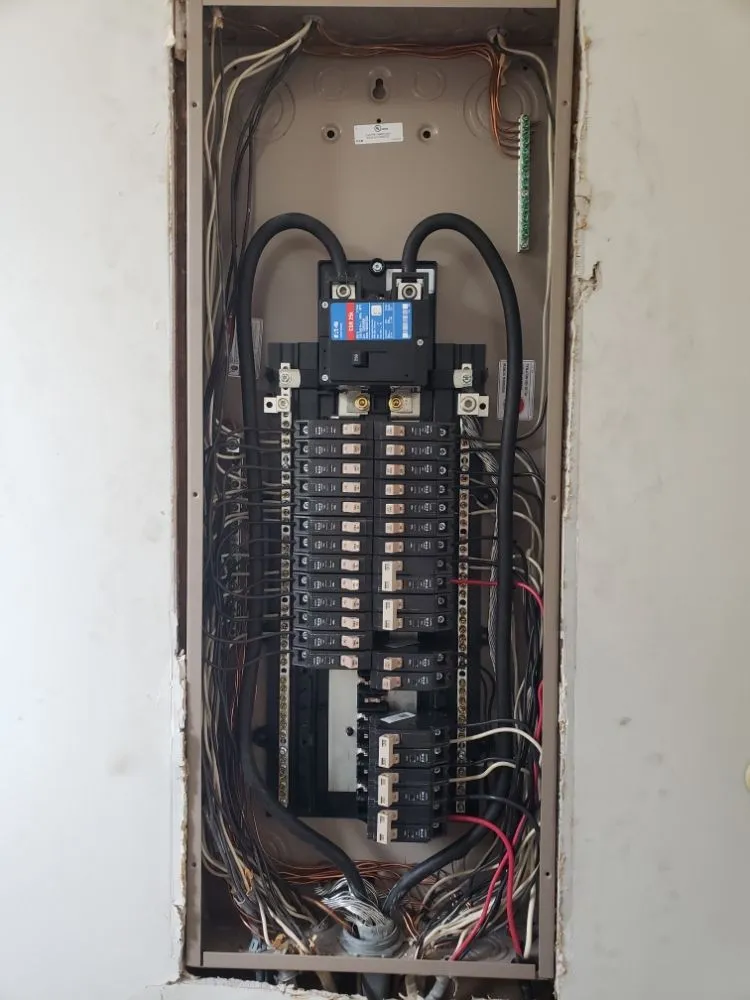 Certified circuit breaker repair service in ,  - WMC Electrical Services