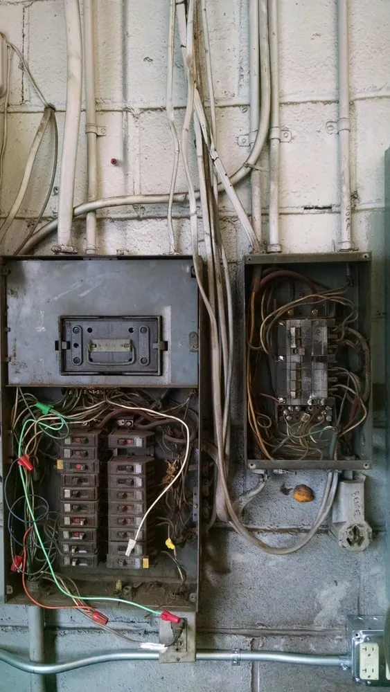 Slide of Wolf Electric