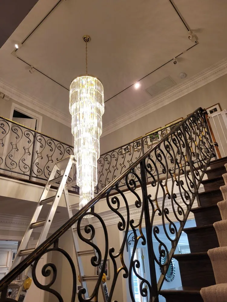 Slide of Wolfies Services