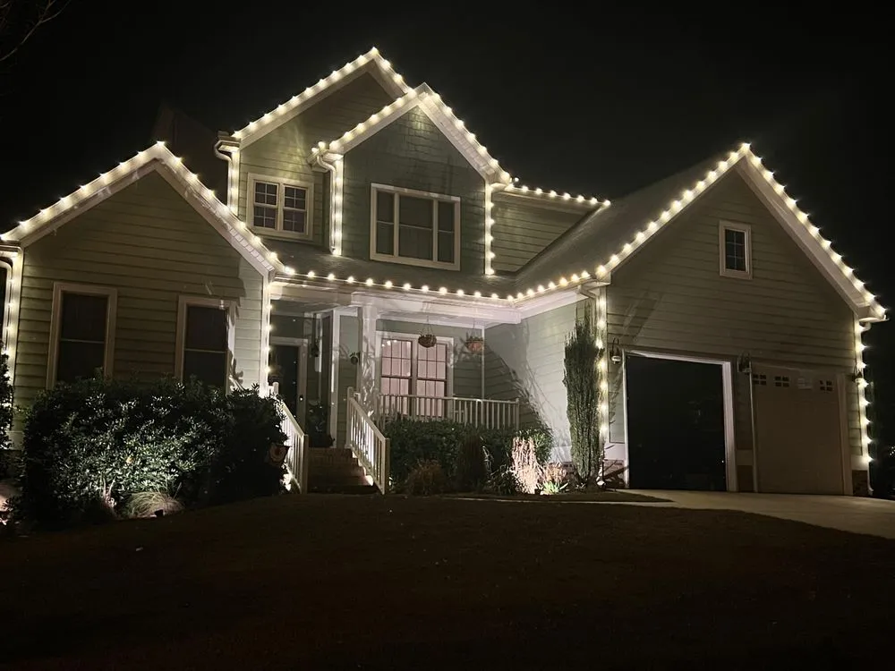 Emergency panel upgrade experts serving Waterford, MI - Wonderly Lights of South Oakland County