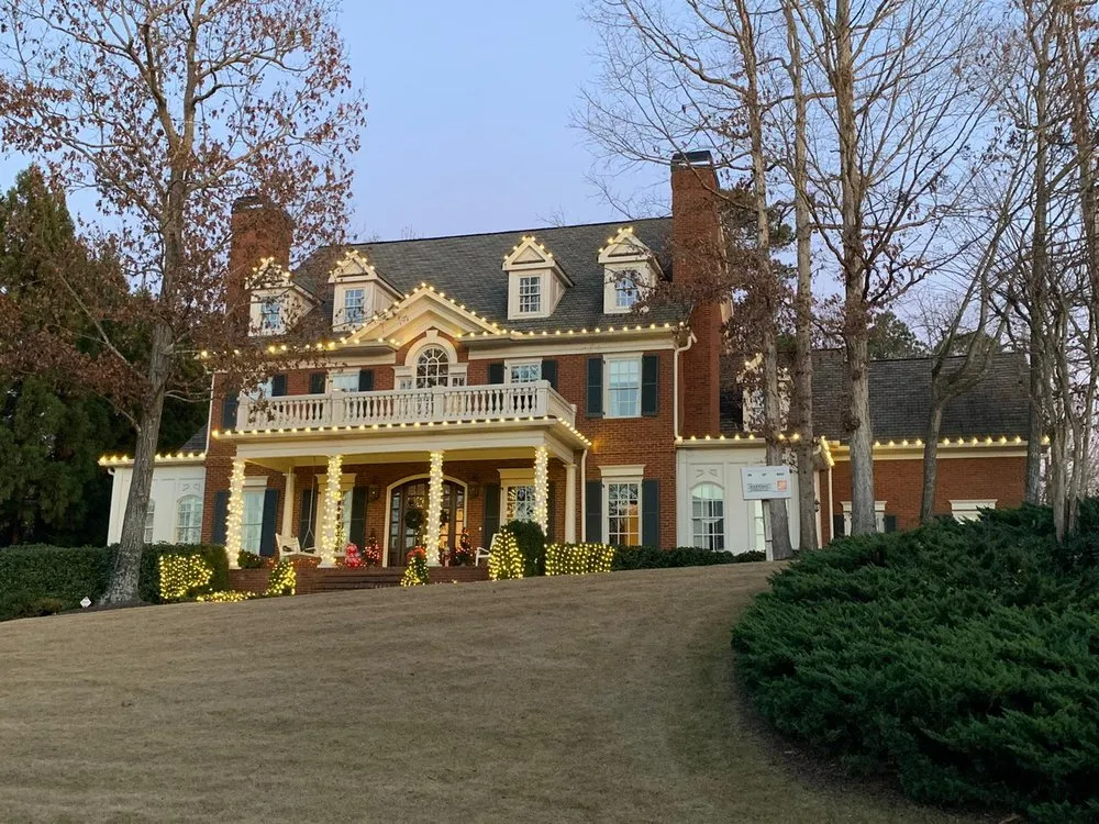 Trusted wiring installation experts serving Waterford, MI - Wonderly Lights of South Oakland County