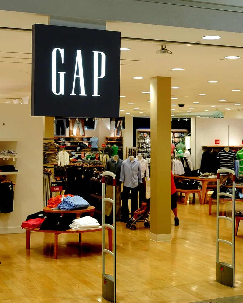 Slide of Wong Electric