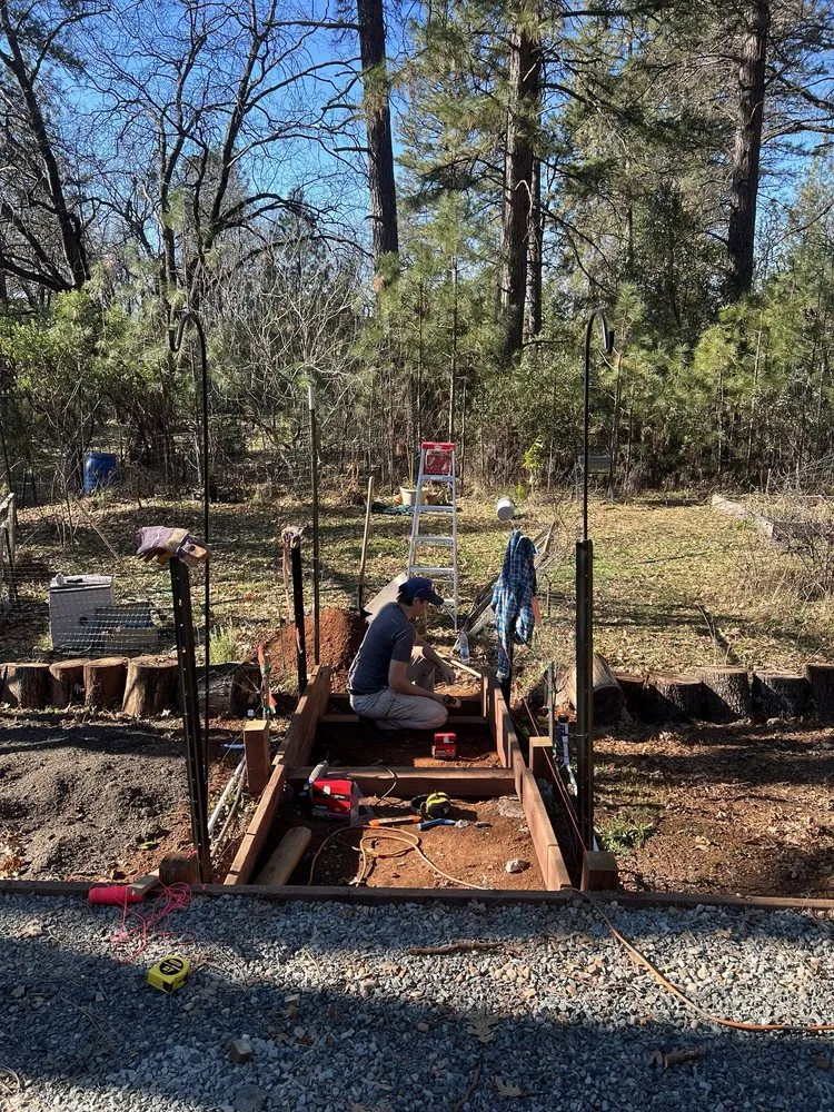 Slide of Wood Bee- Your Handyman Solution