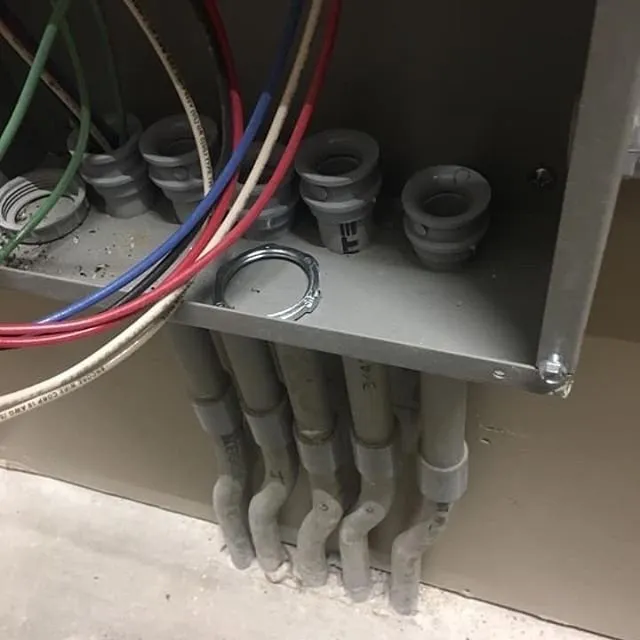 Slide of Wood Dale Electrician