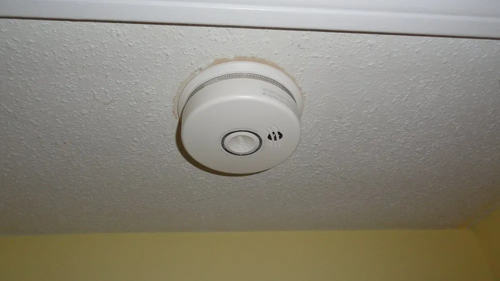 Slide of Wood E Lewis Electrician