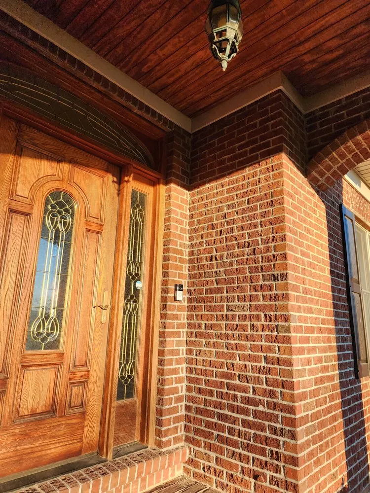 Slide of Woodford Electric