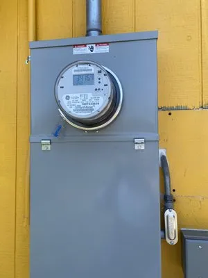 Wooding Electric Logo