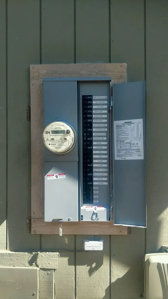 Slide of Woodland Electrical Inc