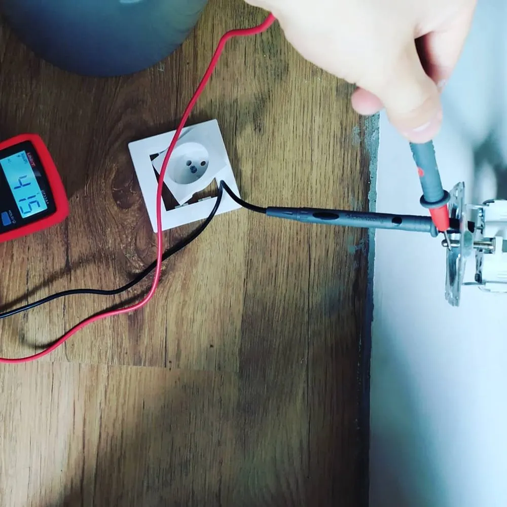 Slide of Woodridge Electrical