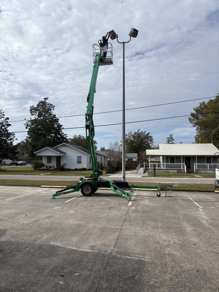 Slide of Woods Electric