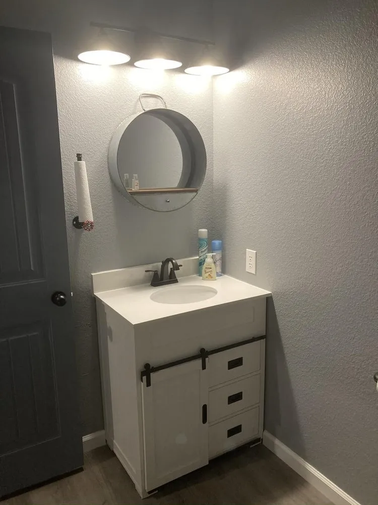 Affordable panel upgrade in Cloudcroft, NM by Woodzies Electric