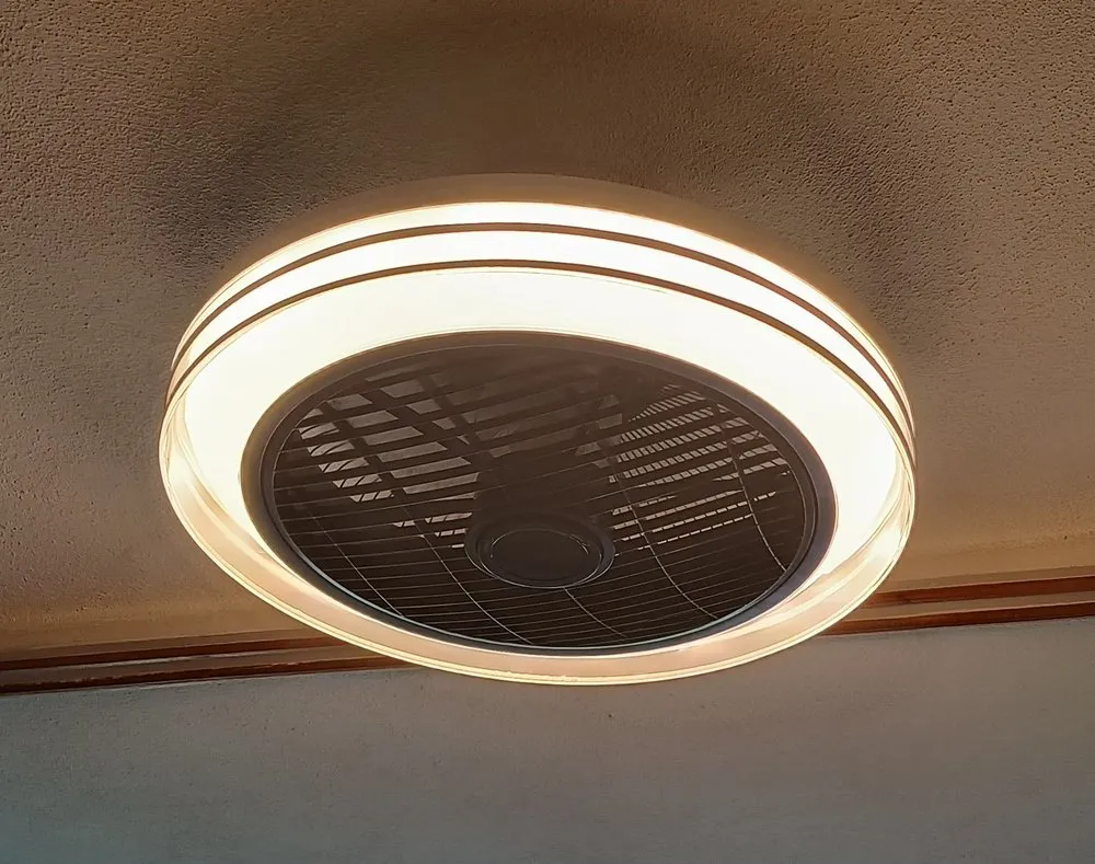 Slide of Woo's Electrical & Appliance