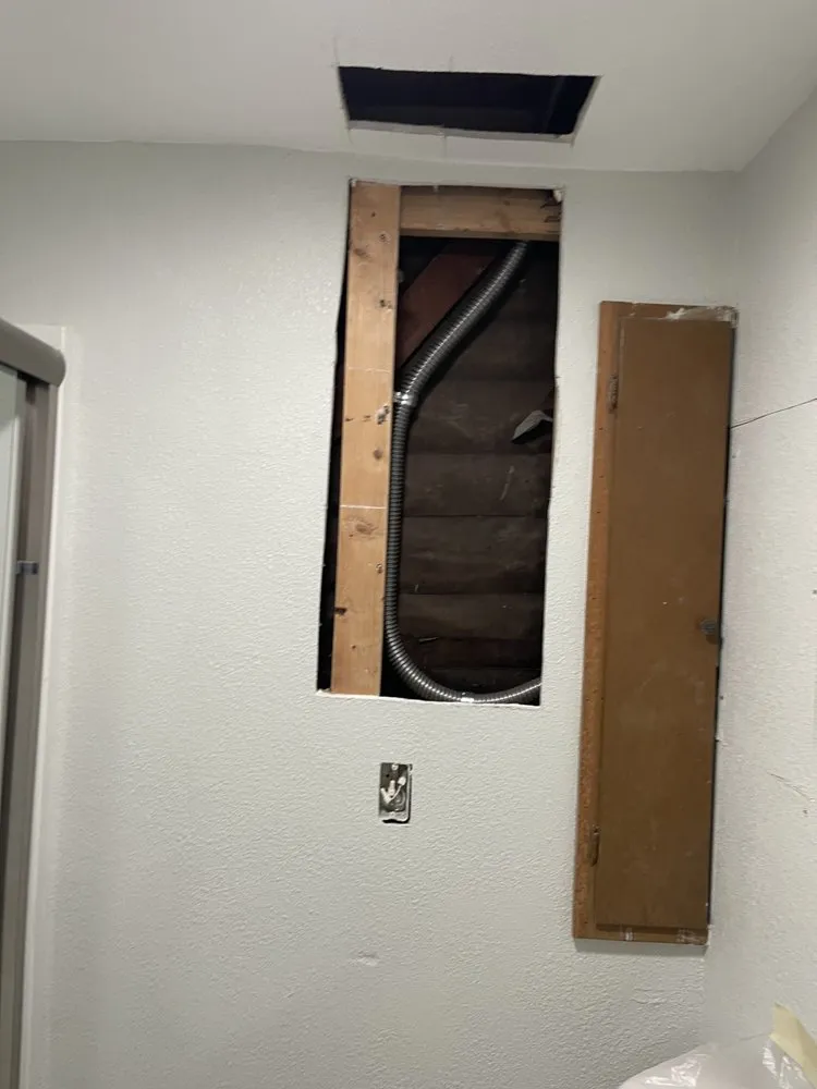 Affordable wiring installation in ,  by World Electrical Contractors and ARZ Construction