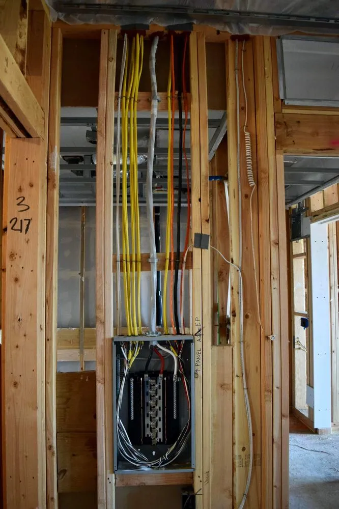 Slide of Wrecken Electric