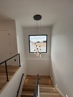 Wrecken Electric Logo