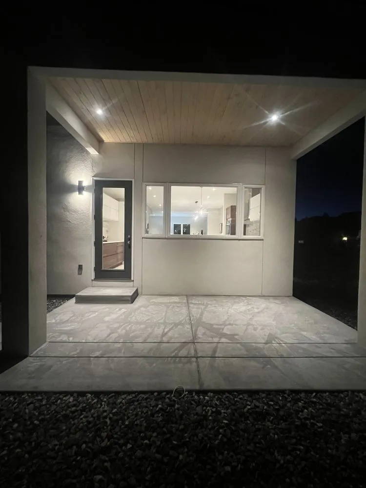 Slide of Wright Electric