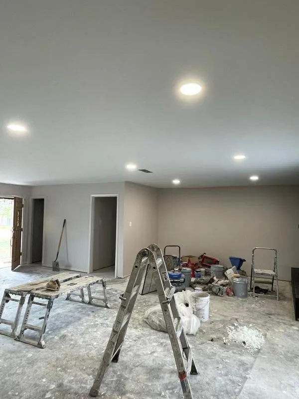 Slide of WT Electrical Services