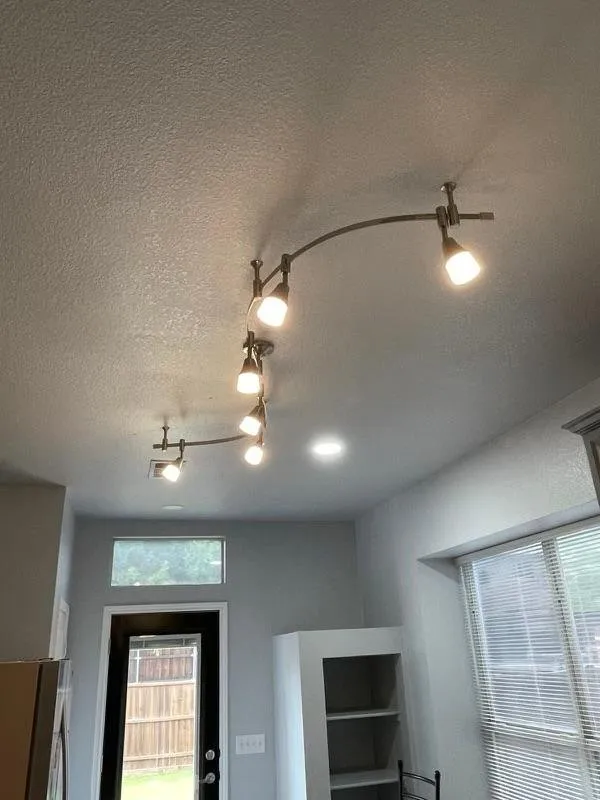 Slide of WT Electrical Services