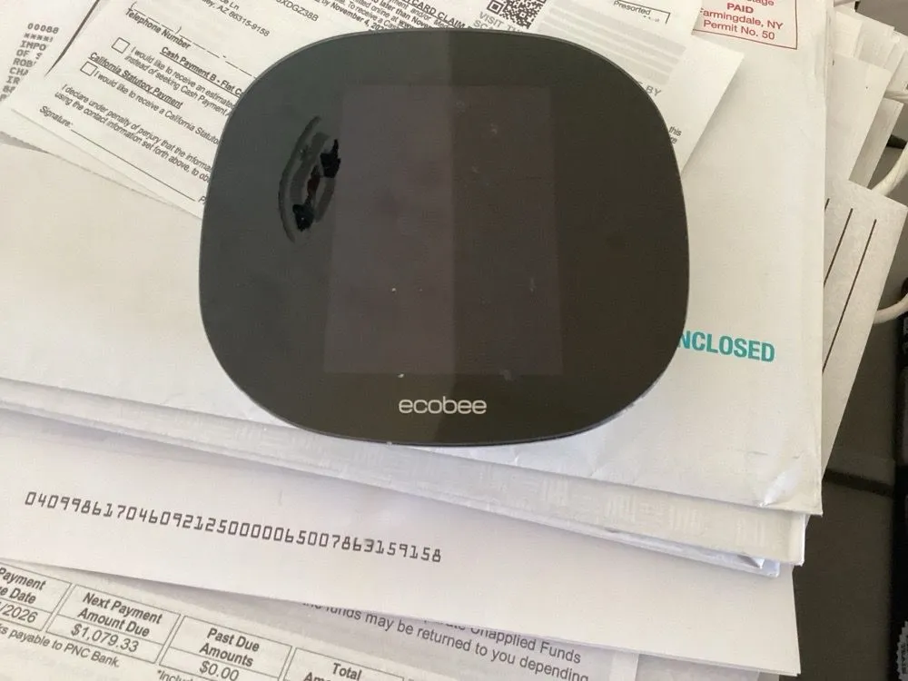 Expert electrician providing outlet and switch repair in , 