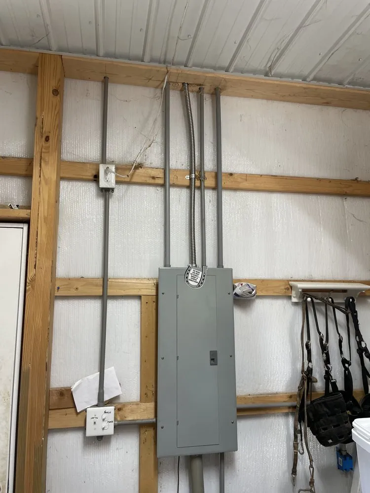 Expert outlet and switch repair experts serving Chesterfield, VA - W&W Contractors