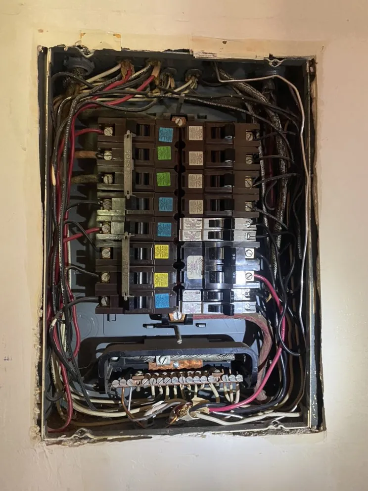 Slide of Xavier Electric