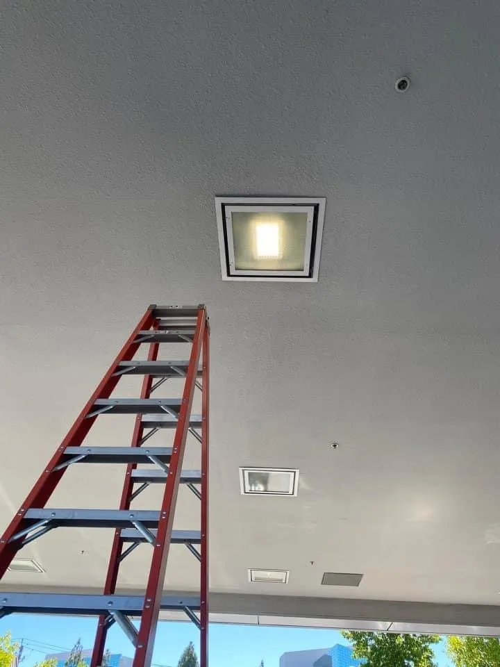 Slide of Xavier Electric