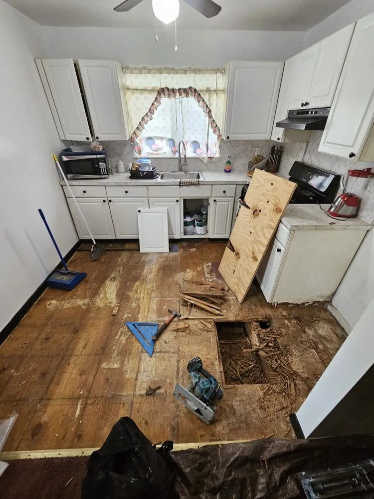 Slide of Xclusive Homes