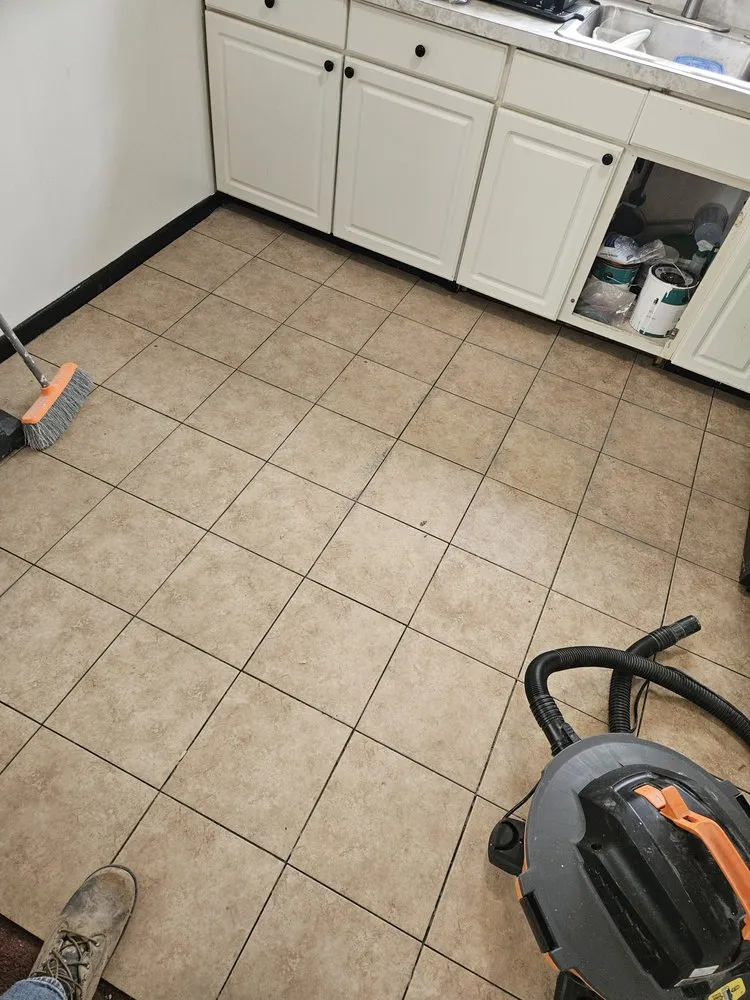 Slide of Xclusive Homes