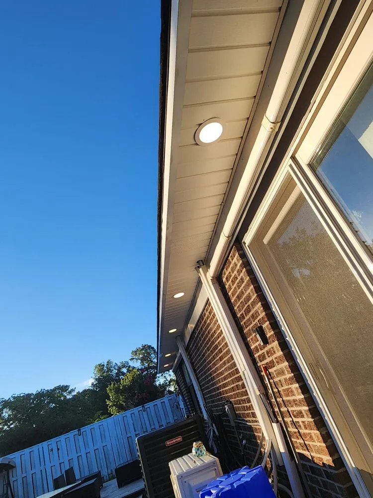 Slide of Xclusive Homes