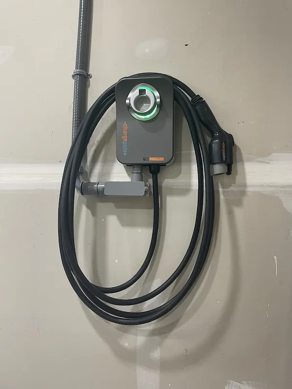 Slide of XPower Electric