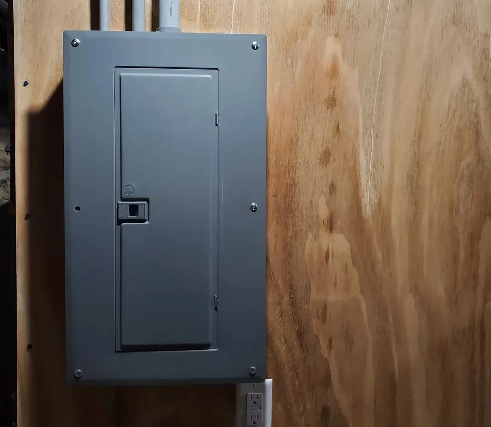 Slide of XPower Electric