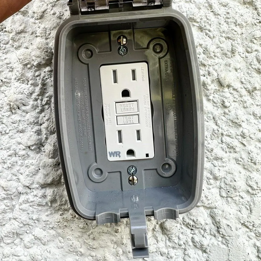 Slide of Xtra Electrician Service