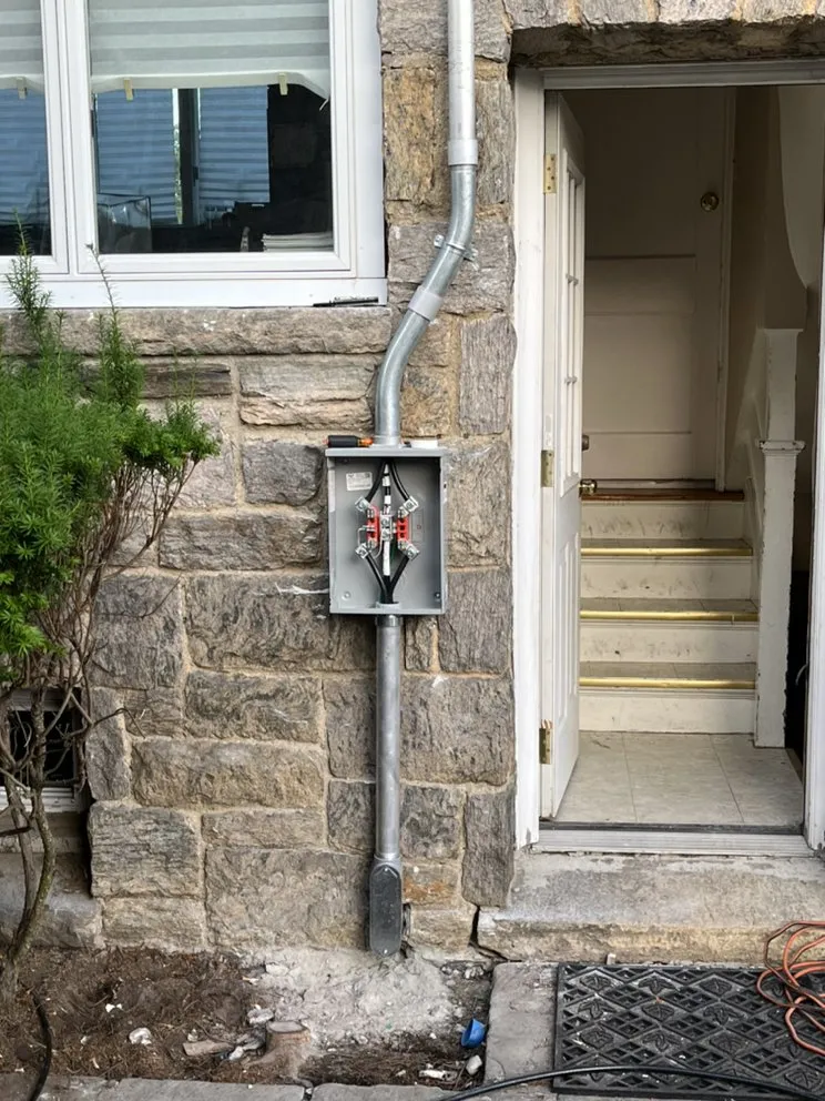 Slide of Xtreme Wiring