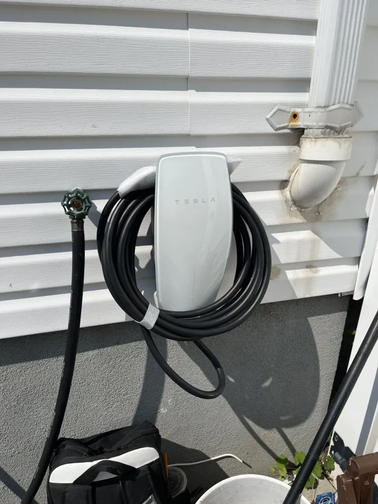 Slide of Xtreme Wiring