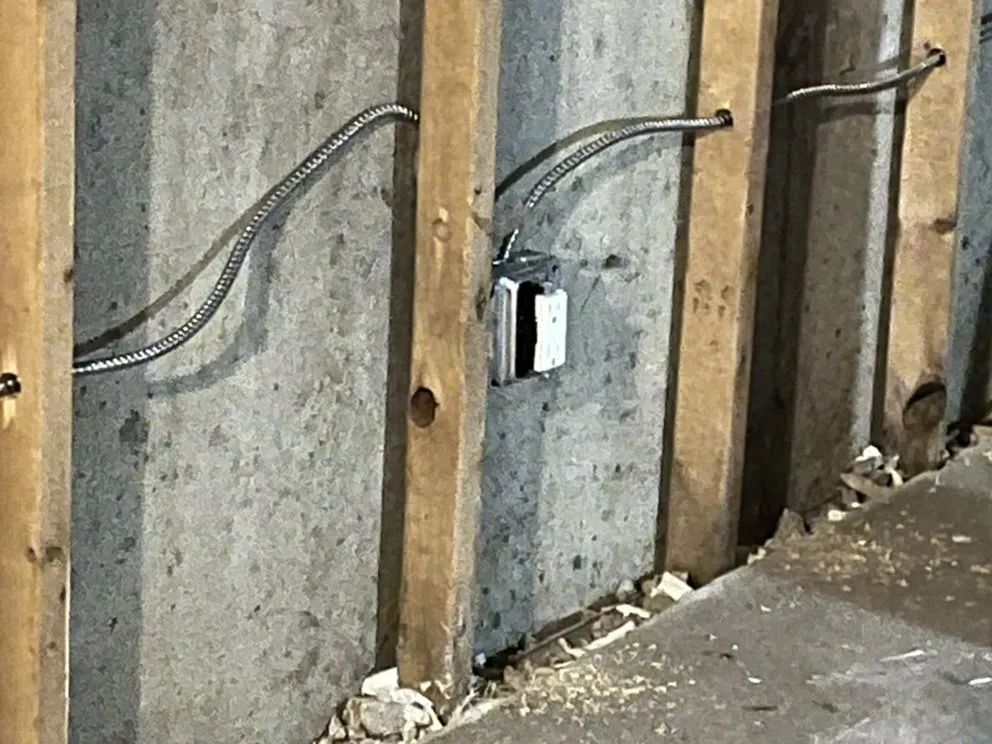 Slide of Xtreme Wiring