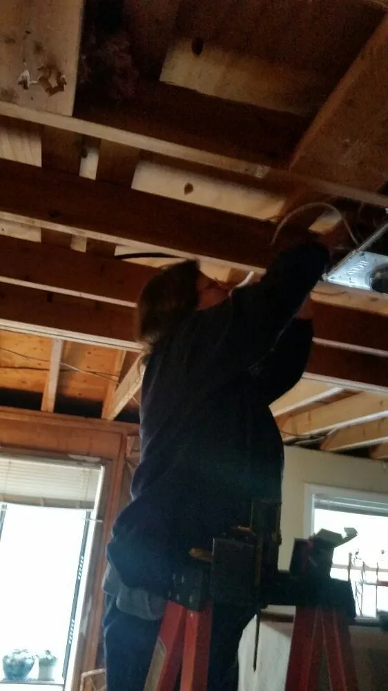 Slide of Yarbrough Electric Services