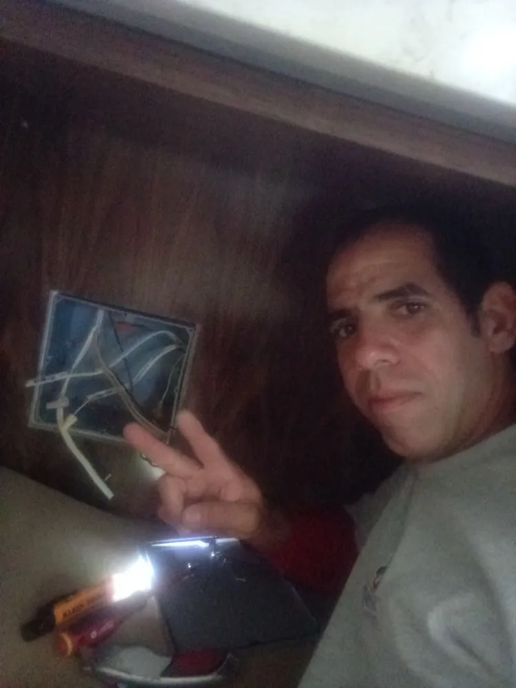 Slide of Yasmany Smith